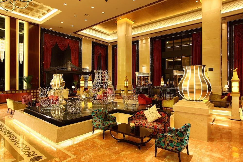 Wyndham Grand Plaza Royale Palace Chengdu Exteriör bild