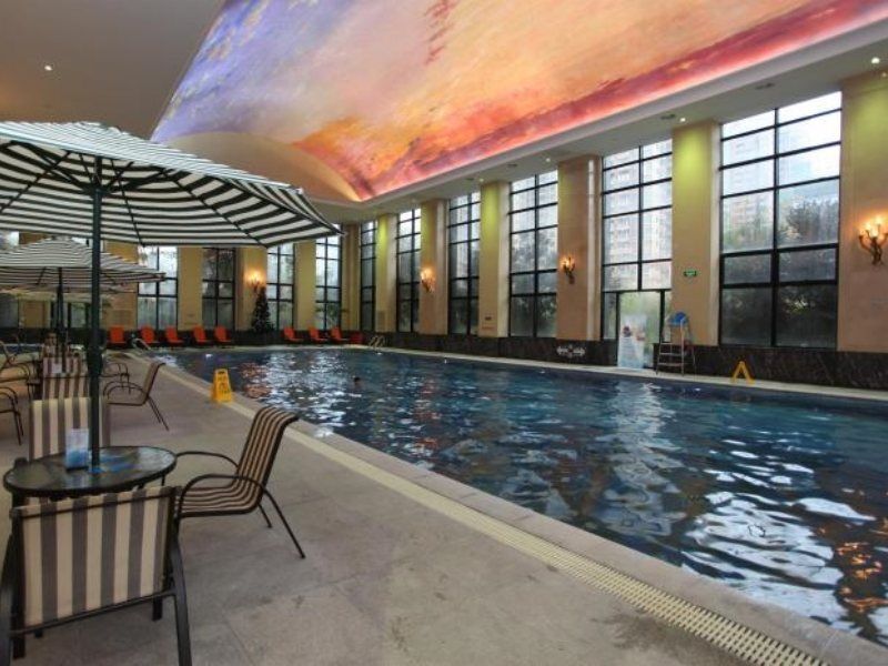 Wyndham Grand Plaza Royale Palace Chengdu Exteriör bild