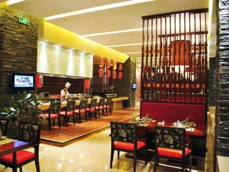 Wyndham Grand Plaza Royale Palace Chengdu Exteriör bild