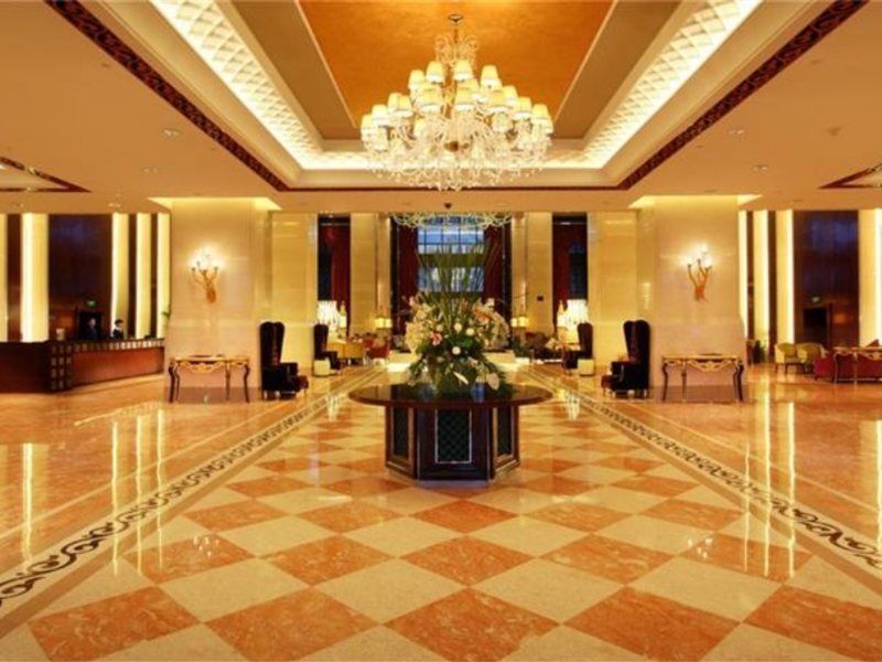 Wyndham Grand Plaza Royale Palace Chengdu Exteriör bild